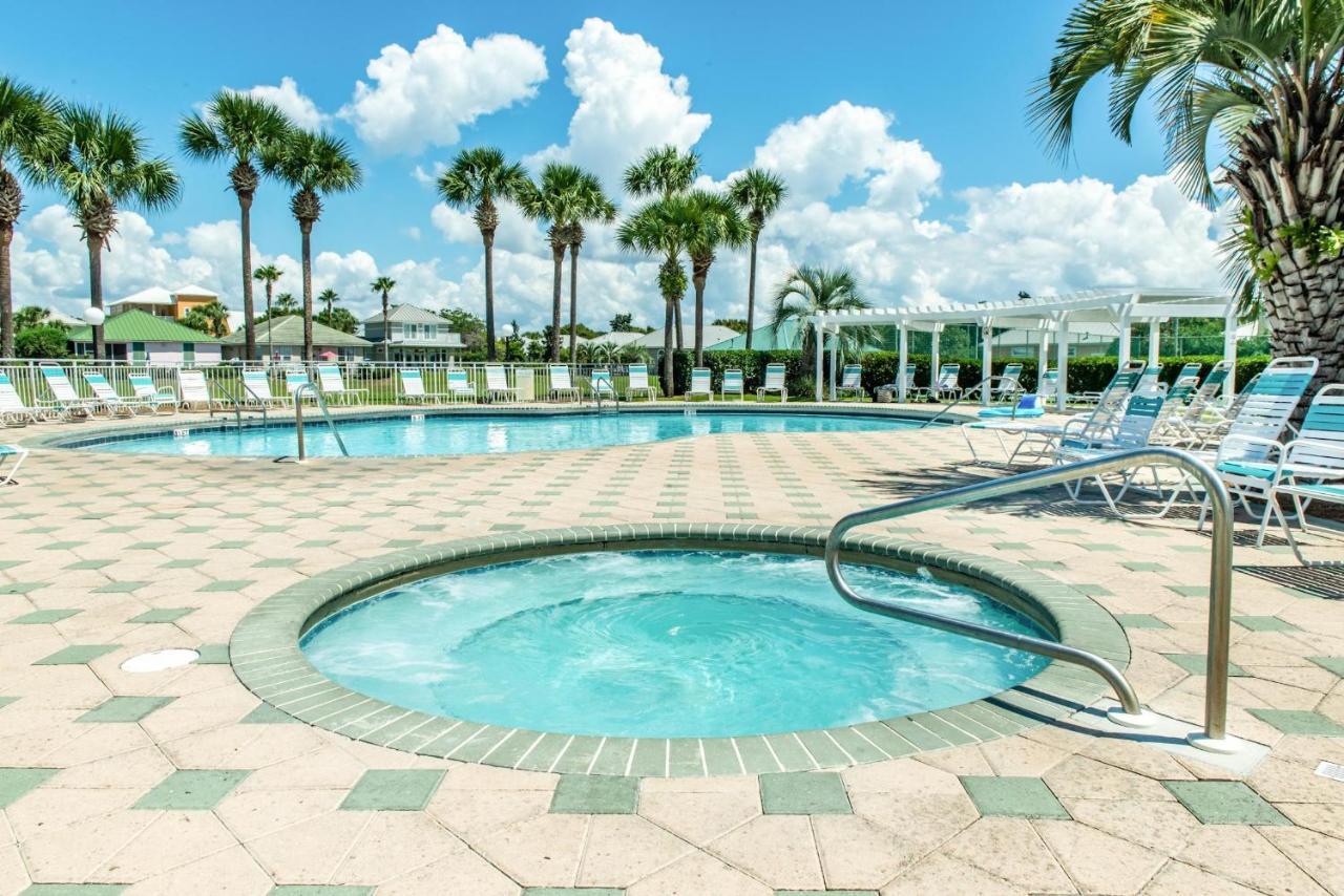 Sun Kiss'D By The Captain Destin Exterior foto